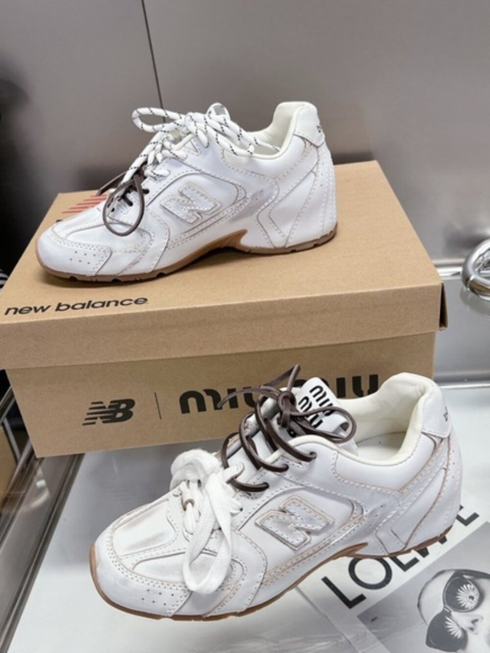 💯Authentic New Balance X Miu Miu 530 Sneakers - Picture 3 of 5